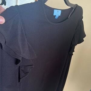 CeCe Black Ruffled Short Sleeve Blouse